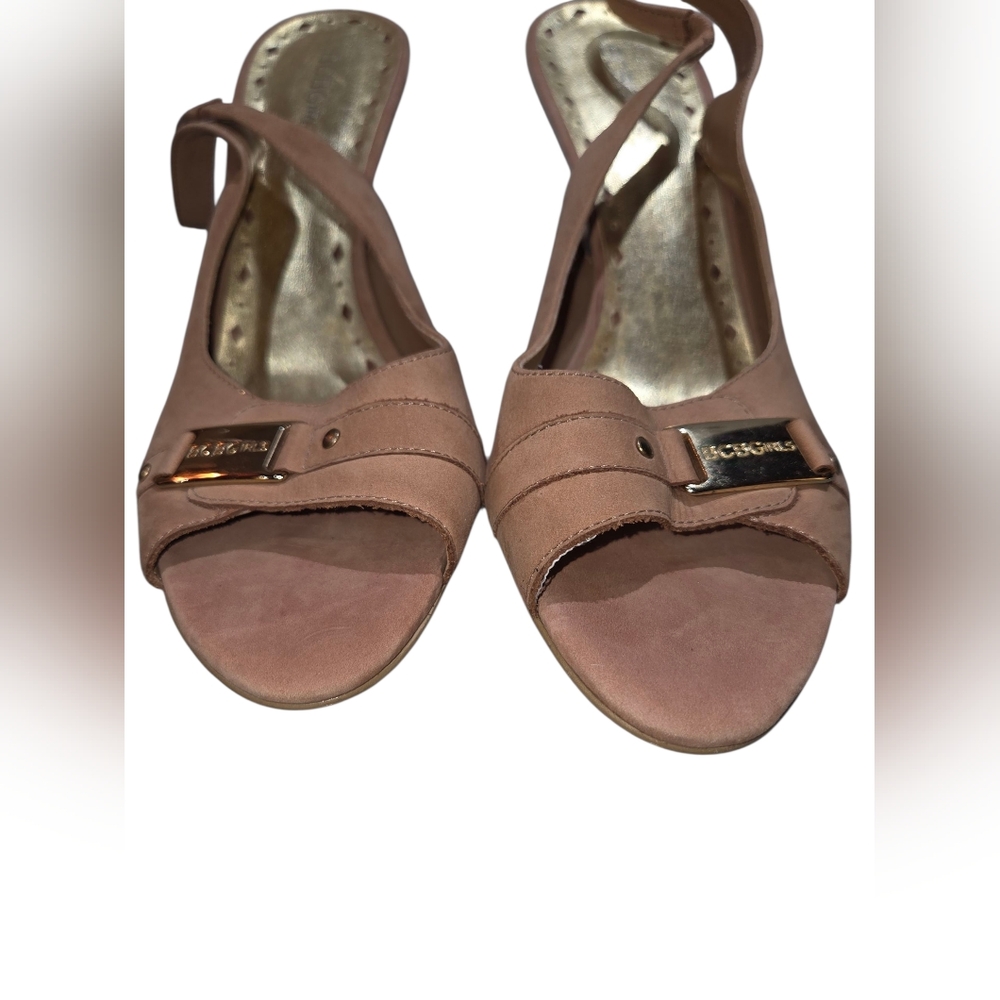 BCBGIRLS Tan Sandals with Slingback And Kitten Heel Size 9